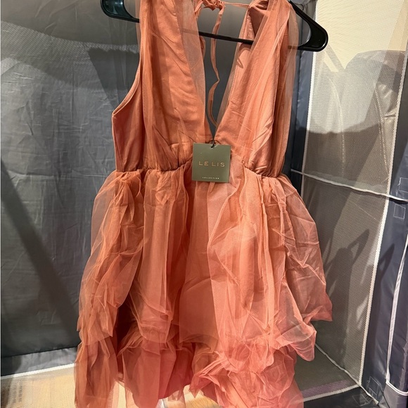 Le Lis Rust Midi Dress - Picture 8 of 8